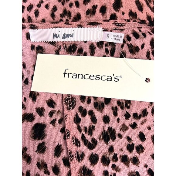 Francesca's Mi Ami Faux Wrap Peplum Blouse Small Animal Print Flutter S/S NWT - Picture 7 of 12